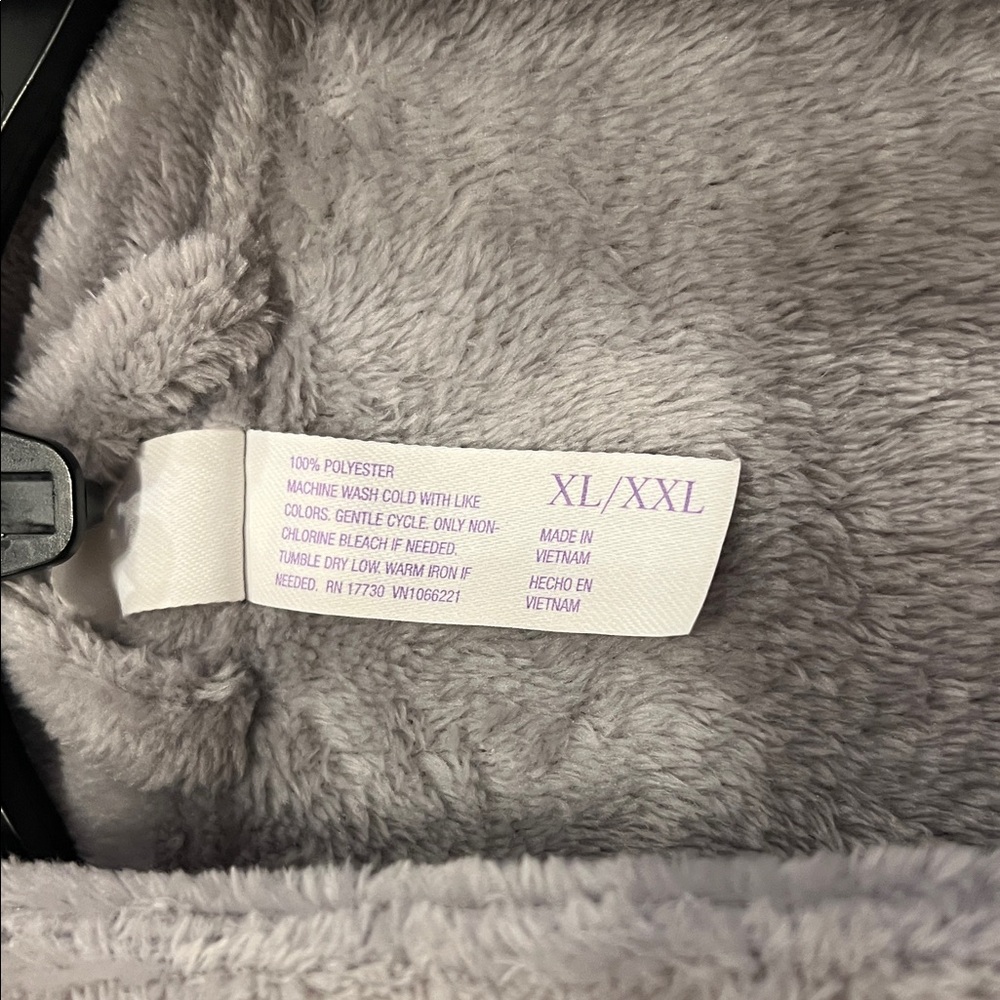 Stars Above Gray Plush Robe - Picture 2 of 5
